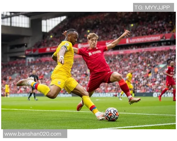 2017年史云斯对曼联的精彩对决回顾与赛后分析